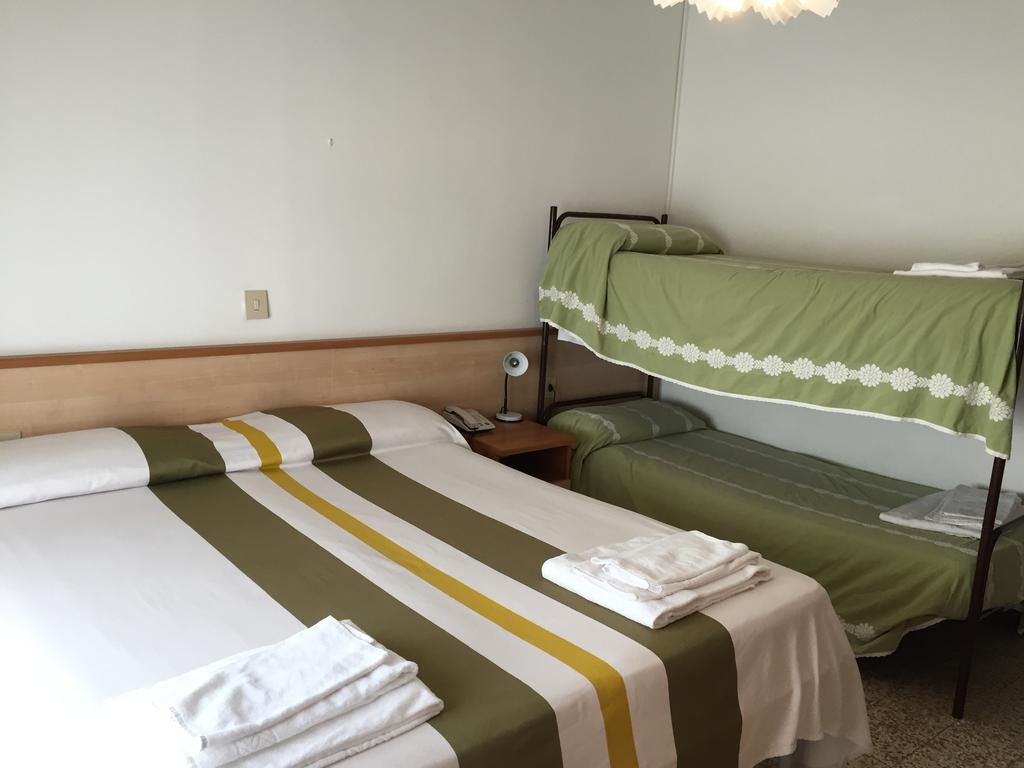 Hotel Britannia リド・ディ・イエゾロ エクステリア 写真